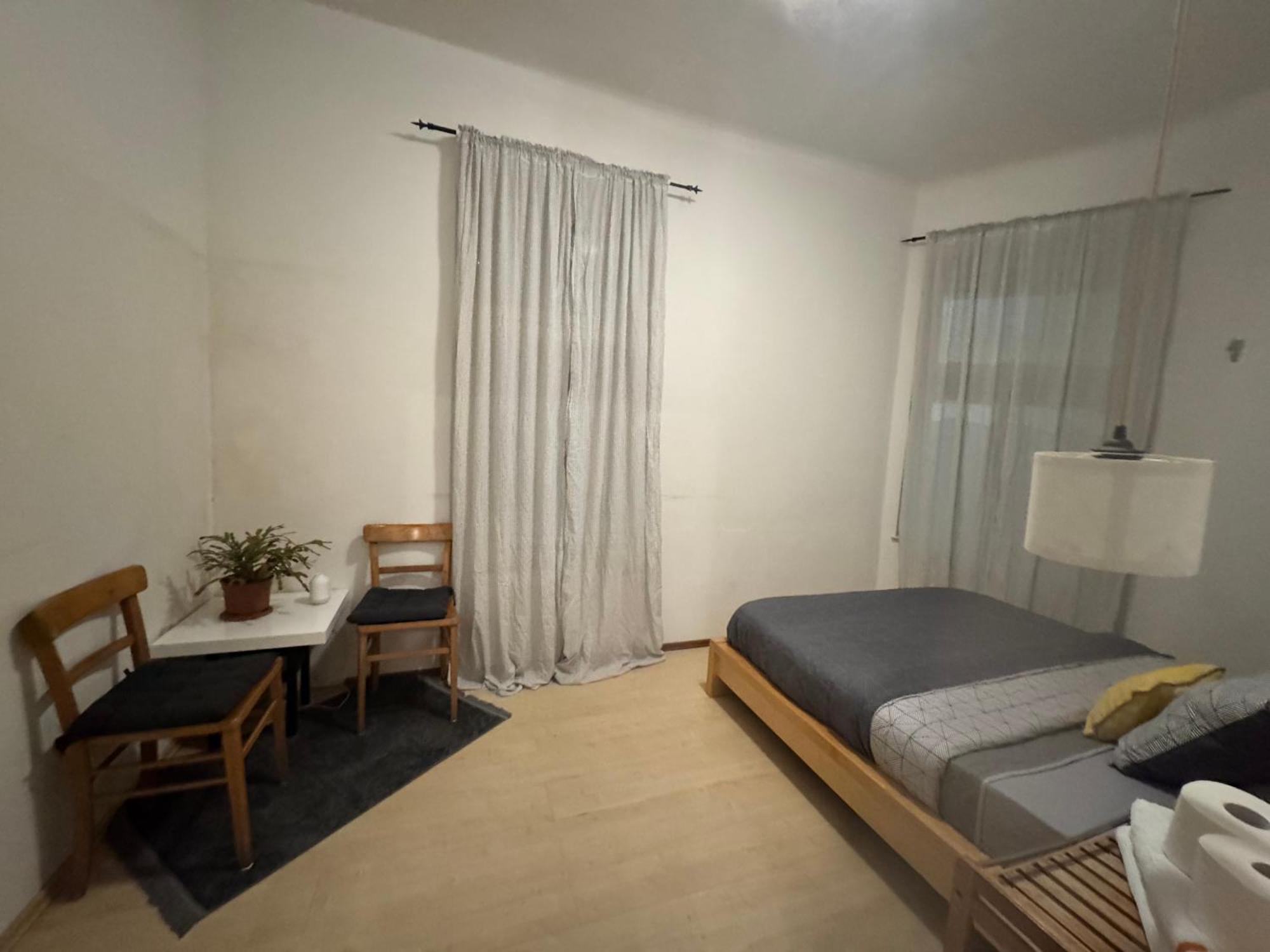 1100 Ganze 1 * Wien